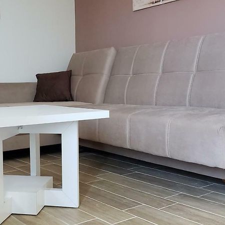 Apartmani Suncokreti - Sunflower Apartments بار المظهر الخارجي الصورة