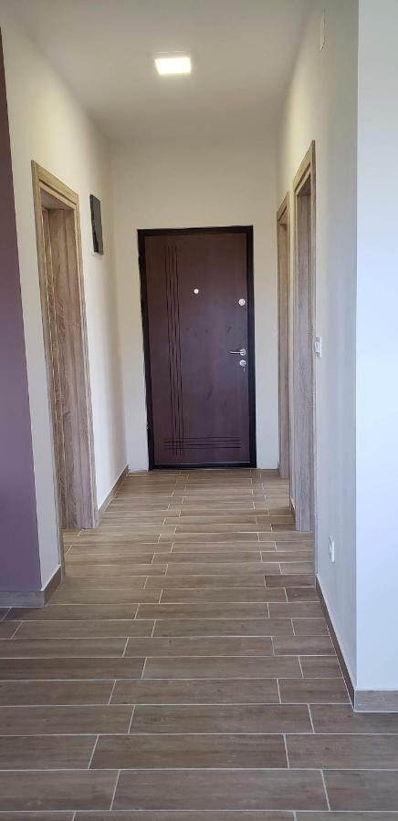Apartmani Suncokreti - Sunflower Apartments بار المظهر الخارجي الصورة