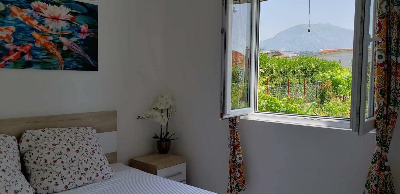 Apartmani Suncokreti - Sunflower Apartments بار المظهر الخارجي الصورة